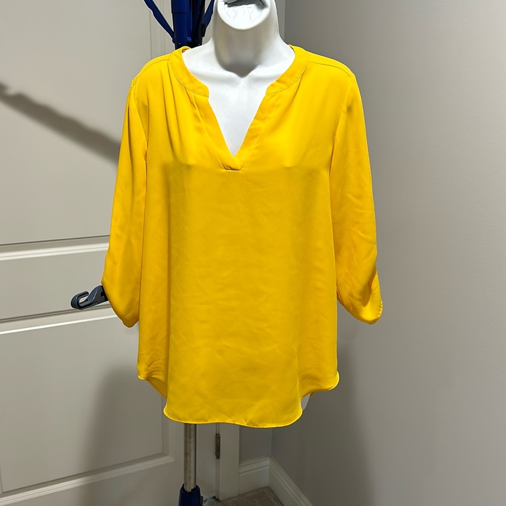 Chaus women’s 3/4 sleeve blouse